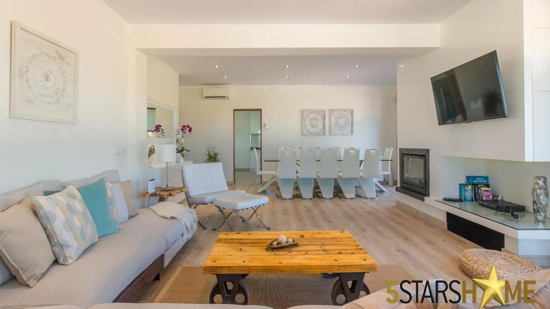 Charming Villa In San Jordi Colonia de Sant Jordi 0*,  Spanyolország