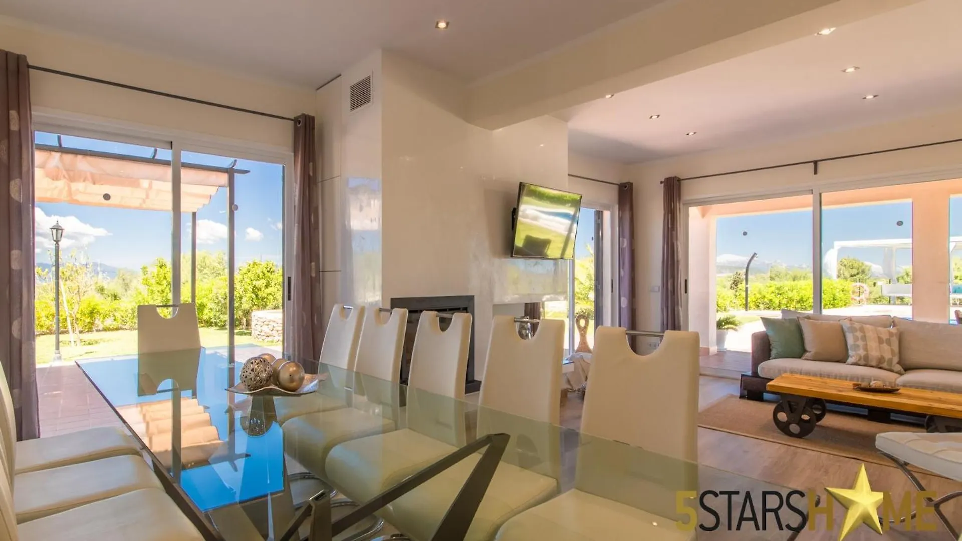 Charming Villa In San Jordi Colonia de Sant Jordi