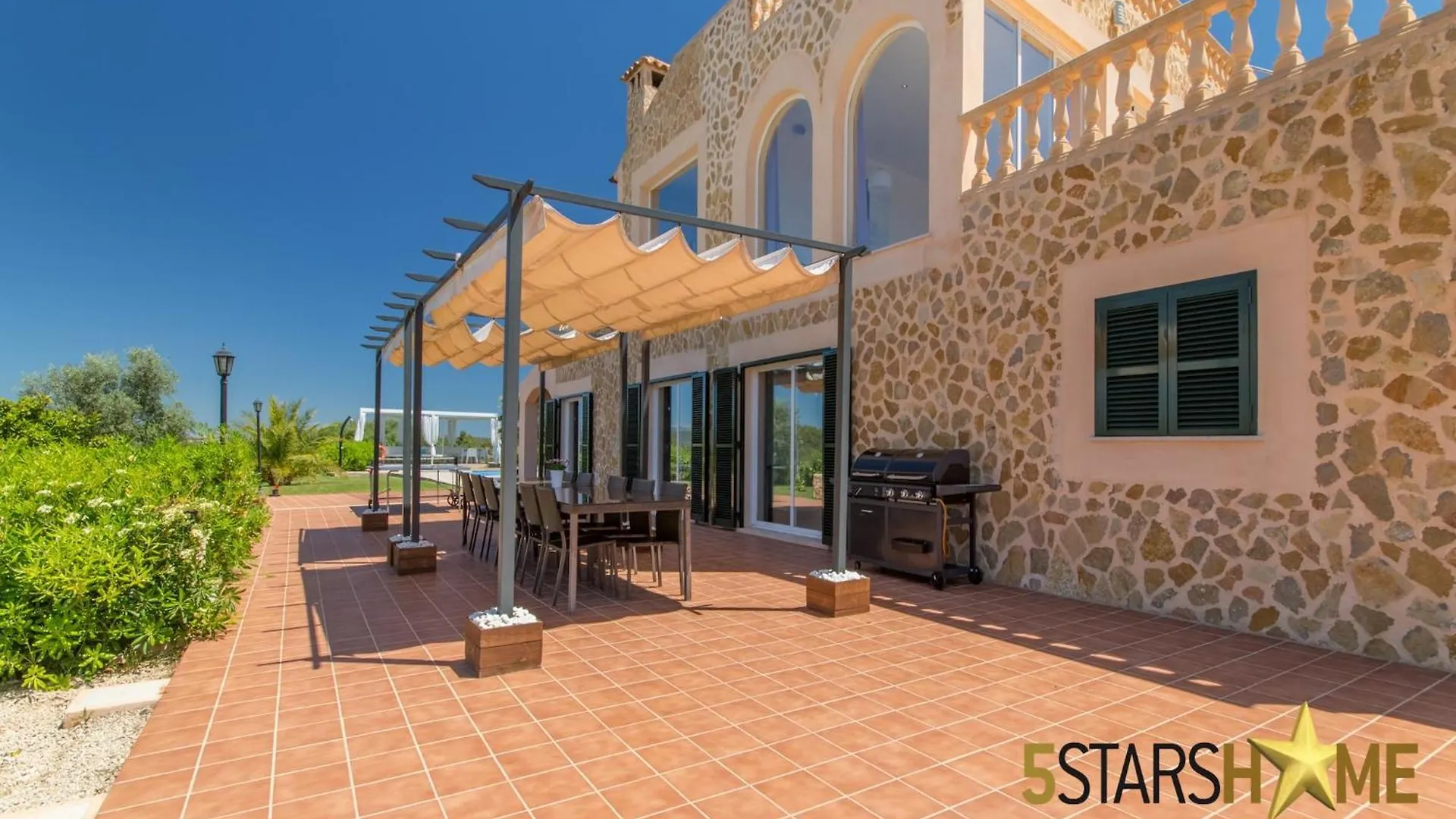 Charming Villa In San Jordi location